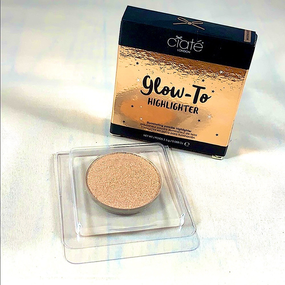 Ciate London Glow To Highlighter in Moondust